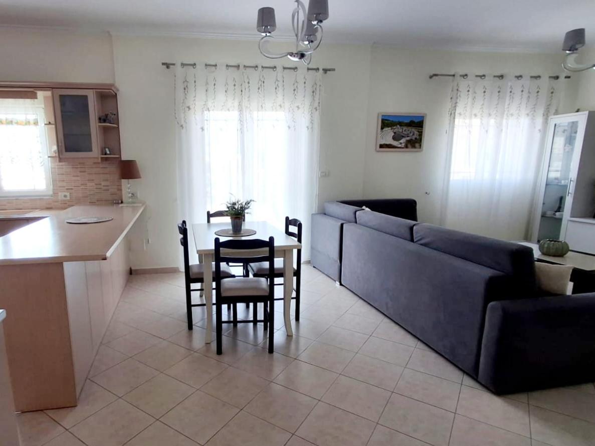 Myksamil Apartments Kamer foto